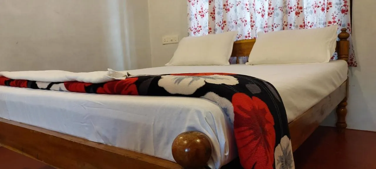 Marari Casa Almare Bed & Breakfast Mararikulam